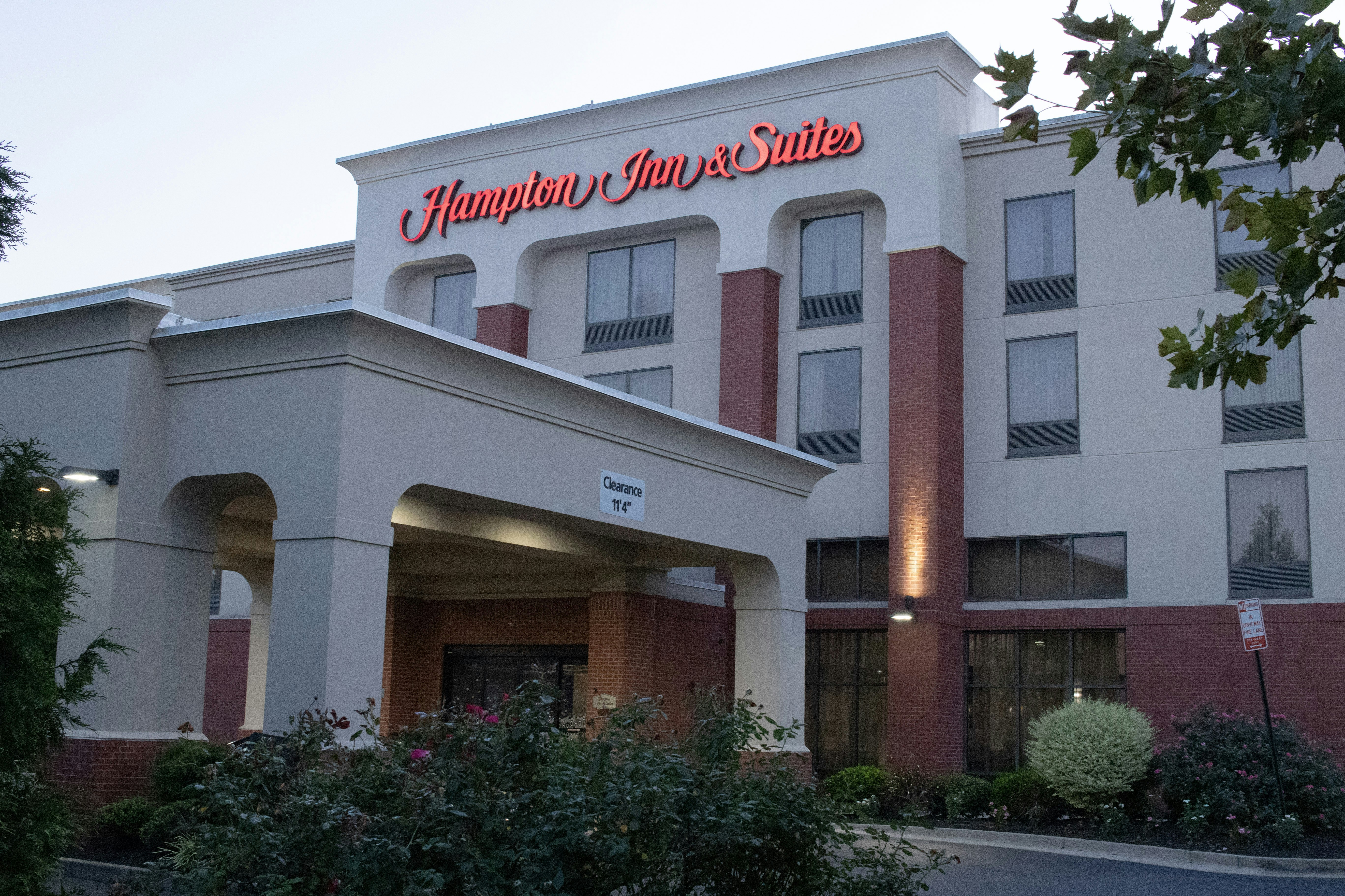 Hampton Inn Suites Richmond Virginia Center Va 2/67