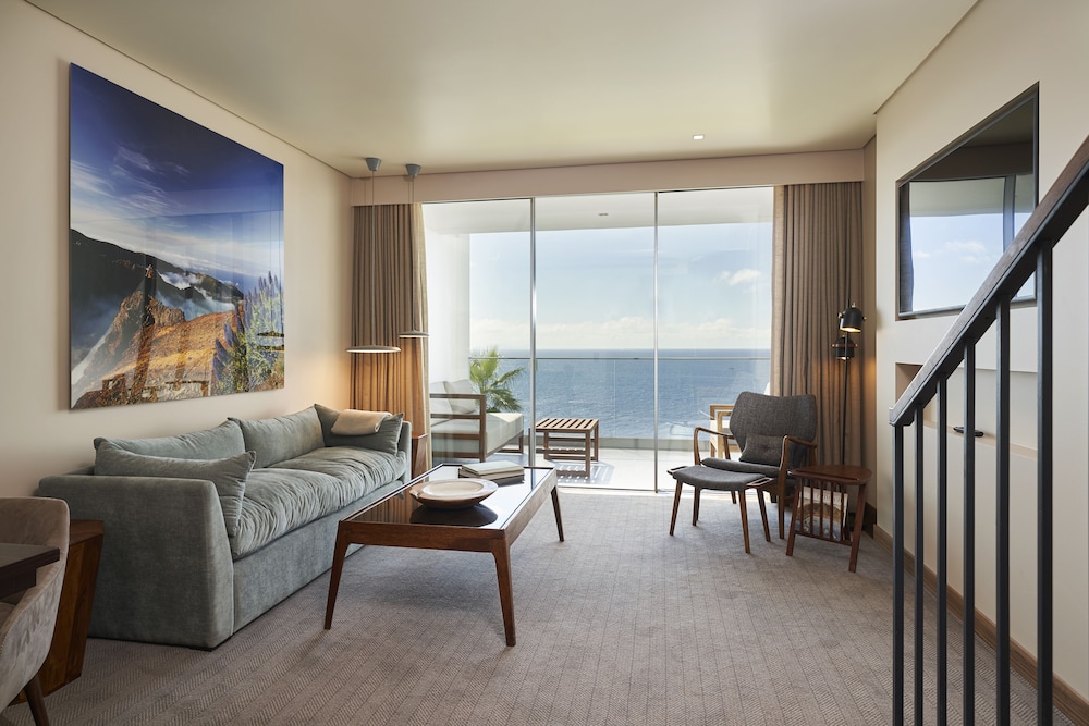 Les Suites At The Cliff Bay 14/34