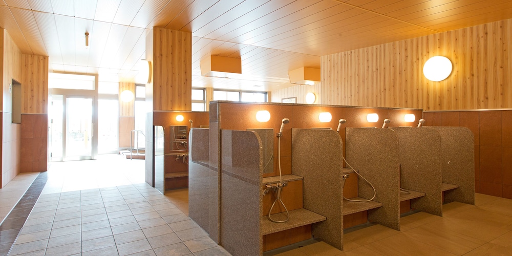HAMANAKO LAKESIDE PLAZA 18/32