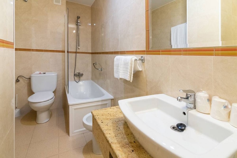 Hotel Selu 64/64