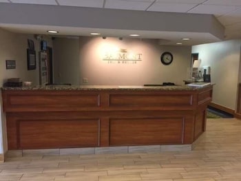 Baymont by Wyndham Mishawaka South Bend Area 6/49