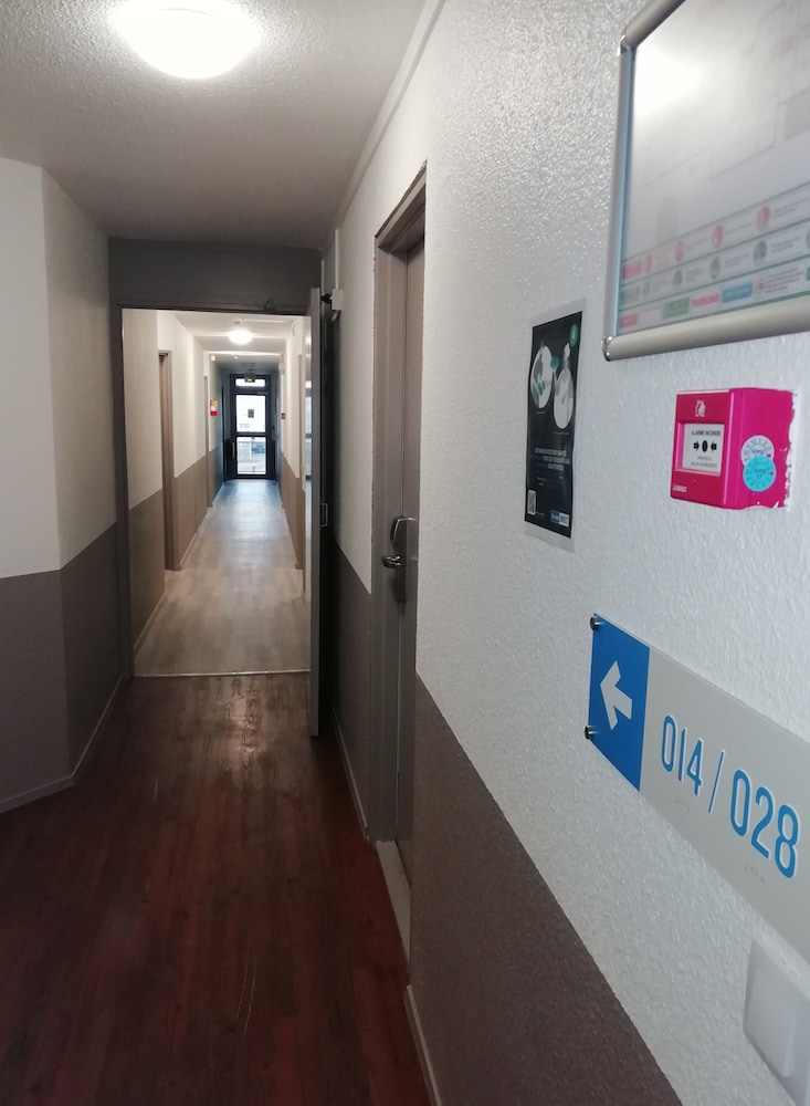 KYRIAD DIRECT DREUX 26/49