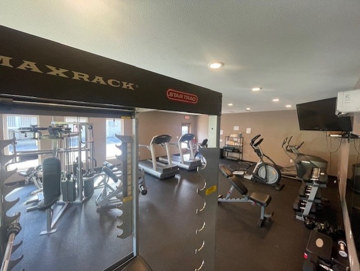 Bell Apos S Extended Stay And Suites 39/75