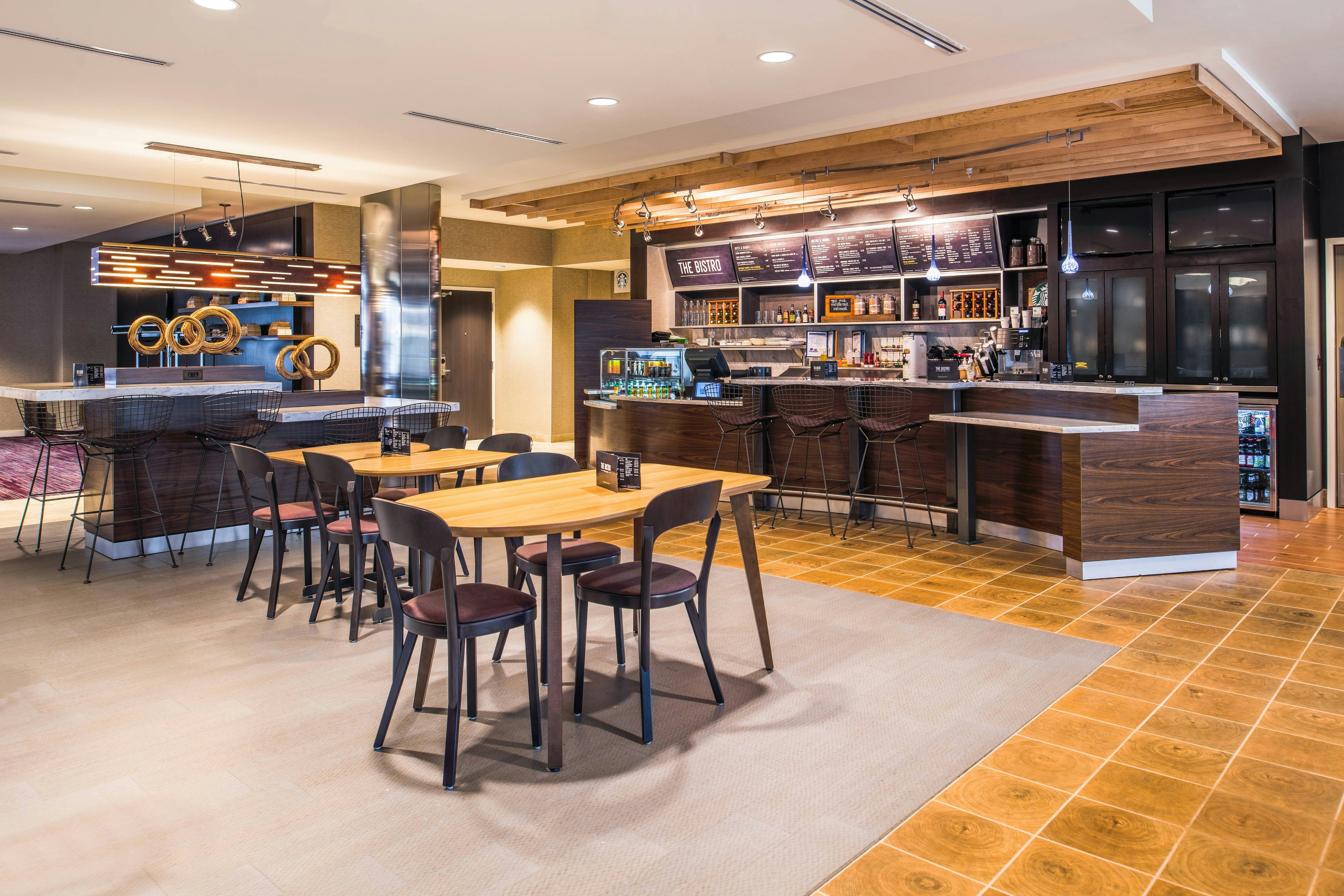 Courtyard By Marriott Detroit Farmington 36/47