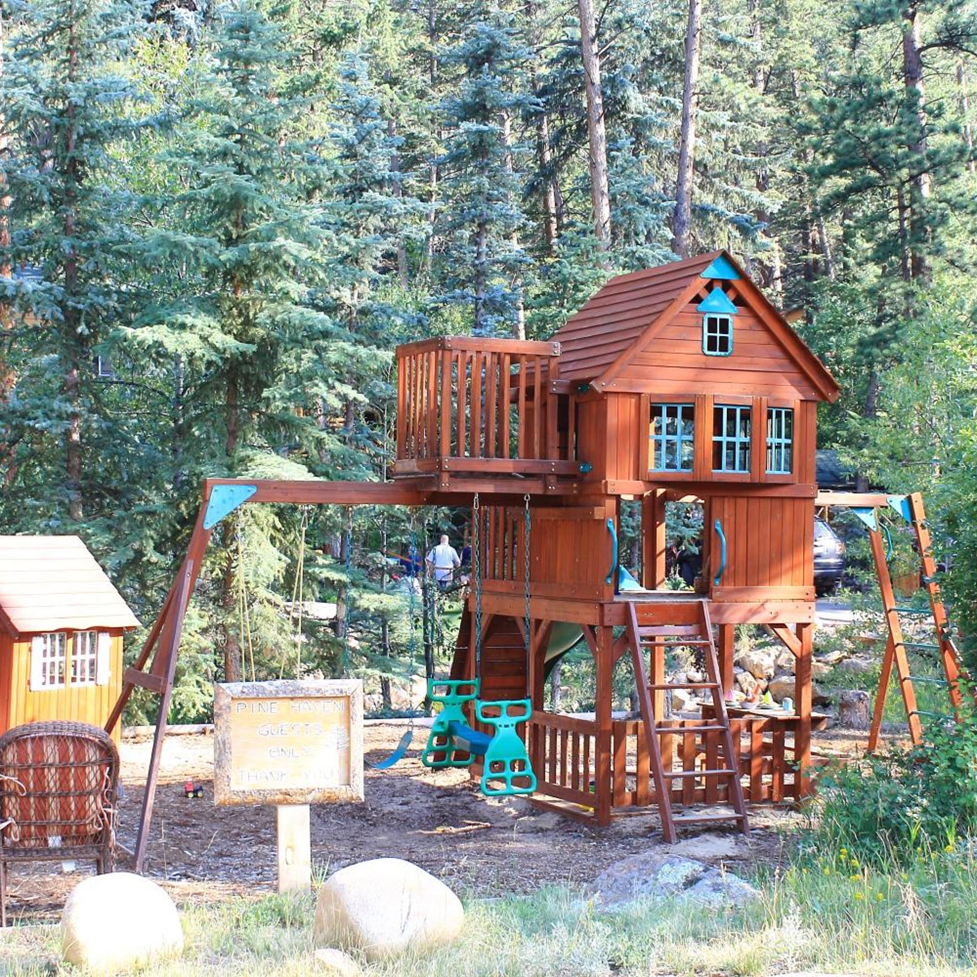 Pine Haven Resort 41/50
