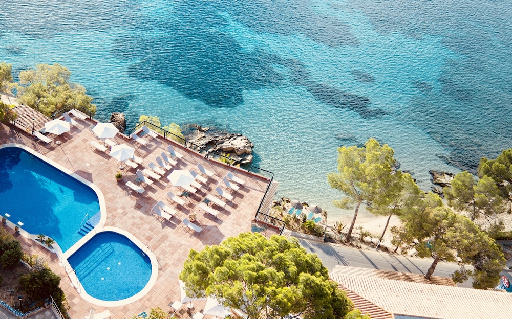 Hotel Cala Fornells 1/50