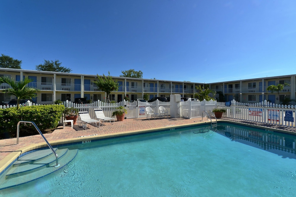 Americas Best Value Inn Bradenton Sarasota 4/27