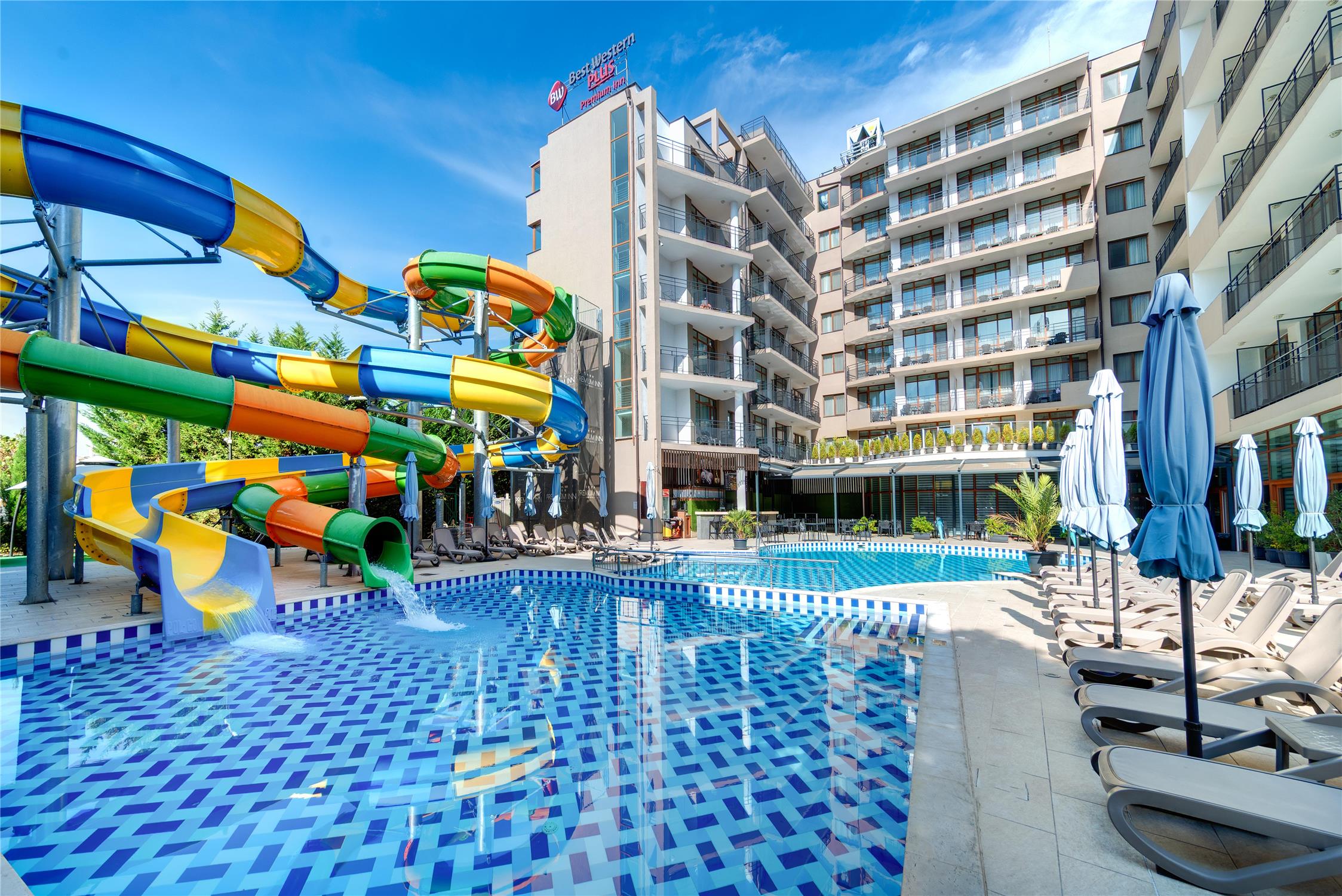 Best Western Plus Premium Inn 53/57