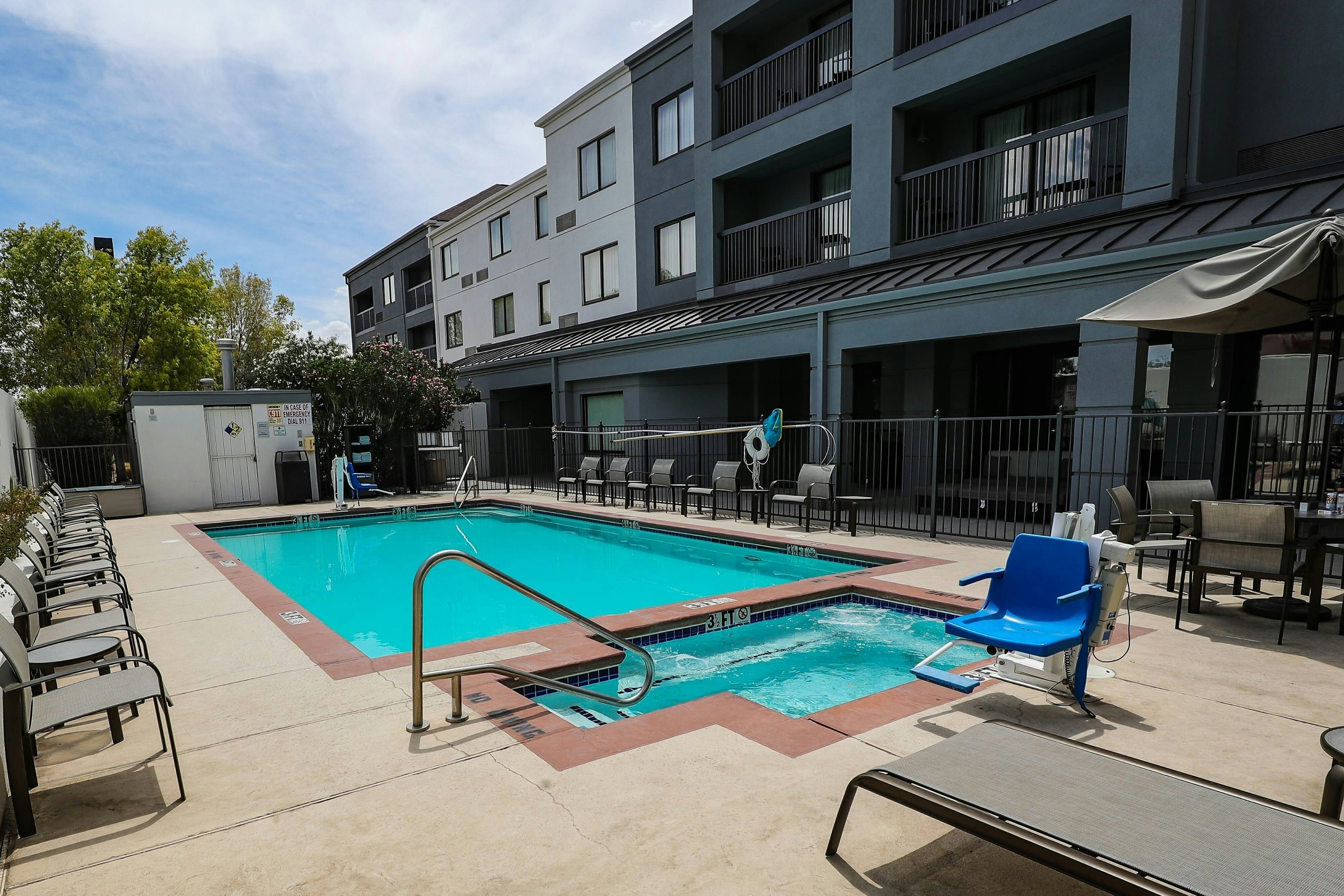 Courtyard By Marriott el Paso Airport