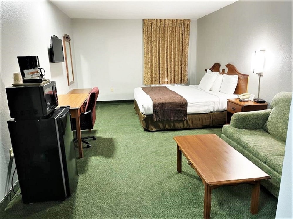 Star City Inn Suites 20/45
