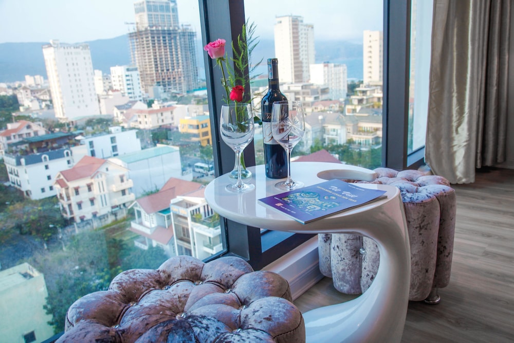 Golden Rose Hotel Danang 33/50