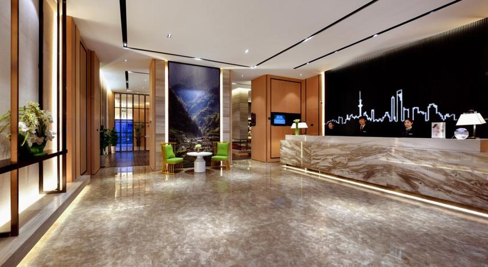Suqian Development Avenue Atour Hotel 40/40
