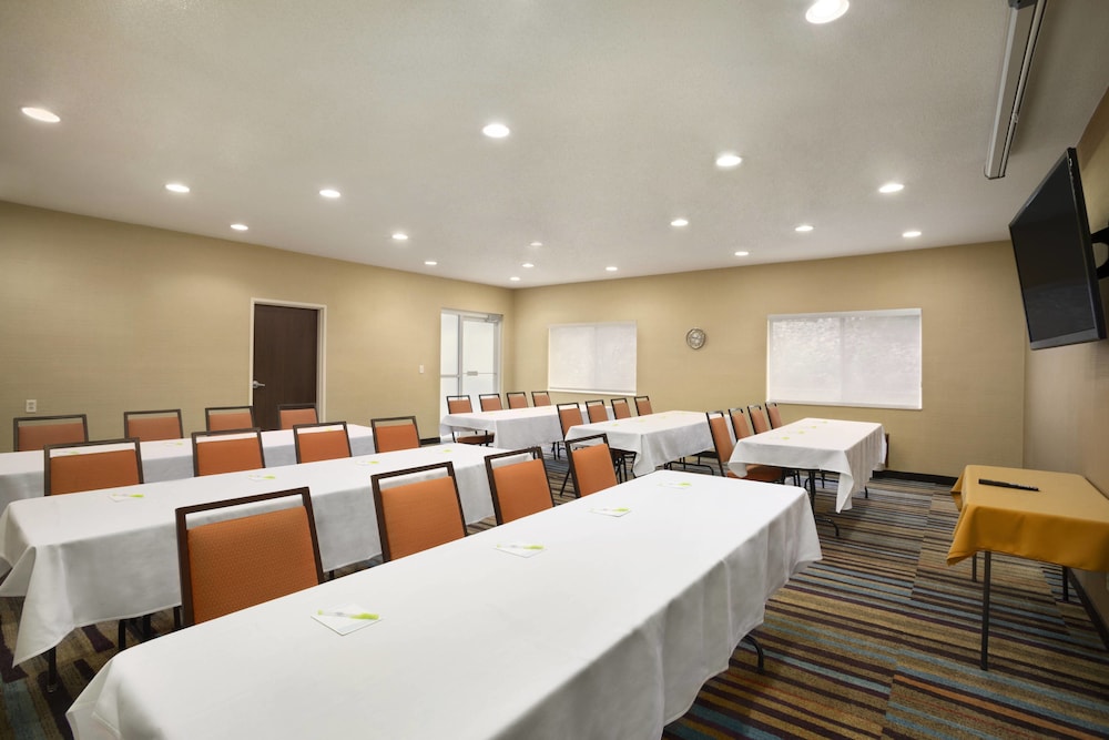 Fairfield Inn & Suites Quincy 30/33