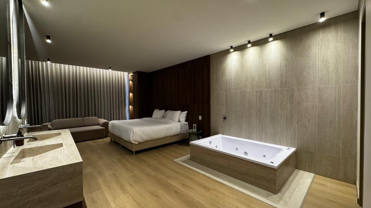 Superior, Double Bed, Street View