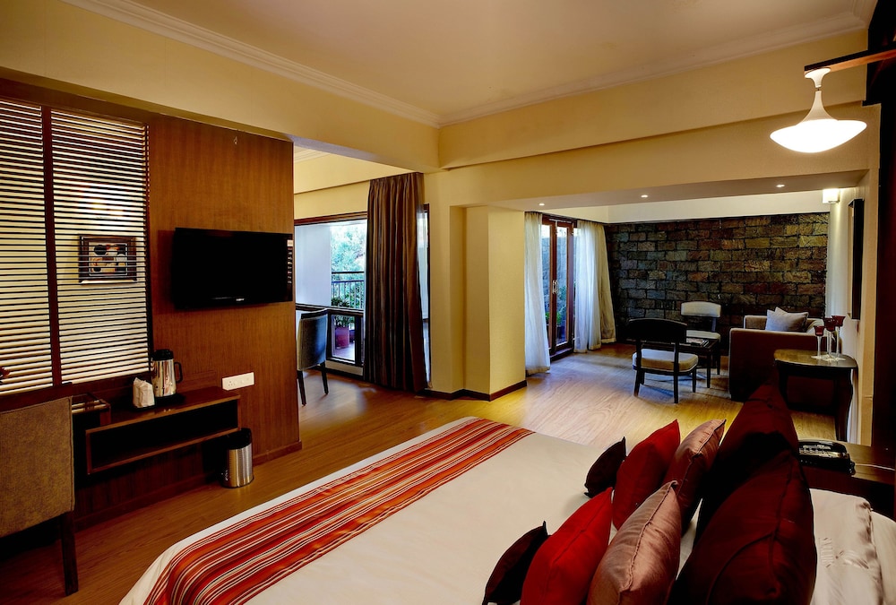 Sinclairs Retreat Ooty 24/66