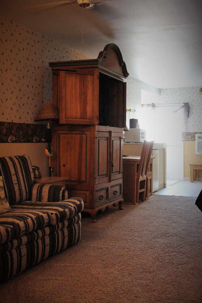 Howard Johnson by Wyndham Springerville 36/50