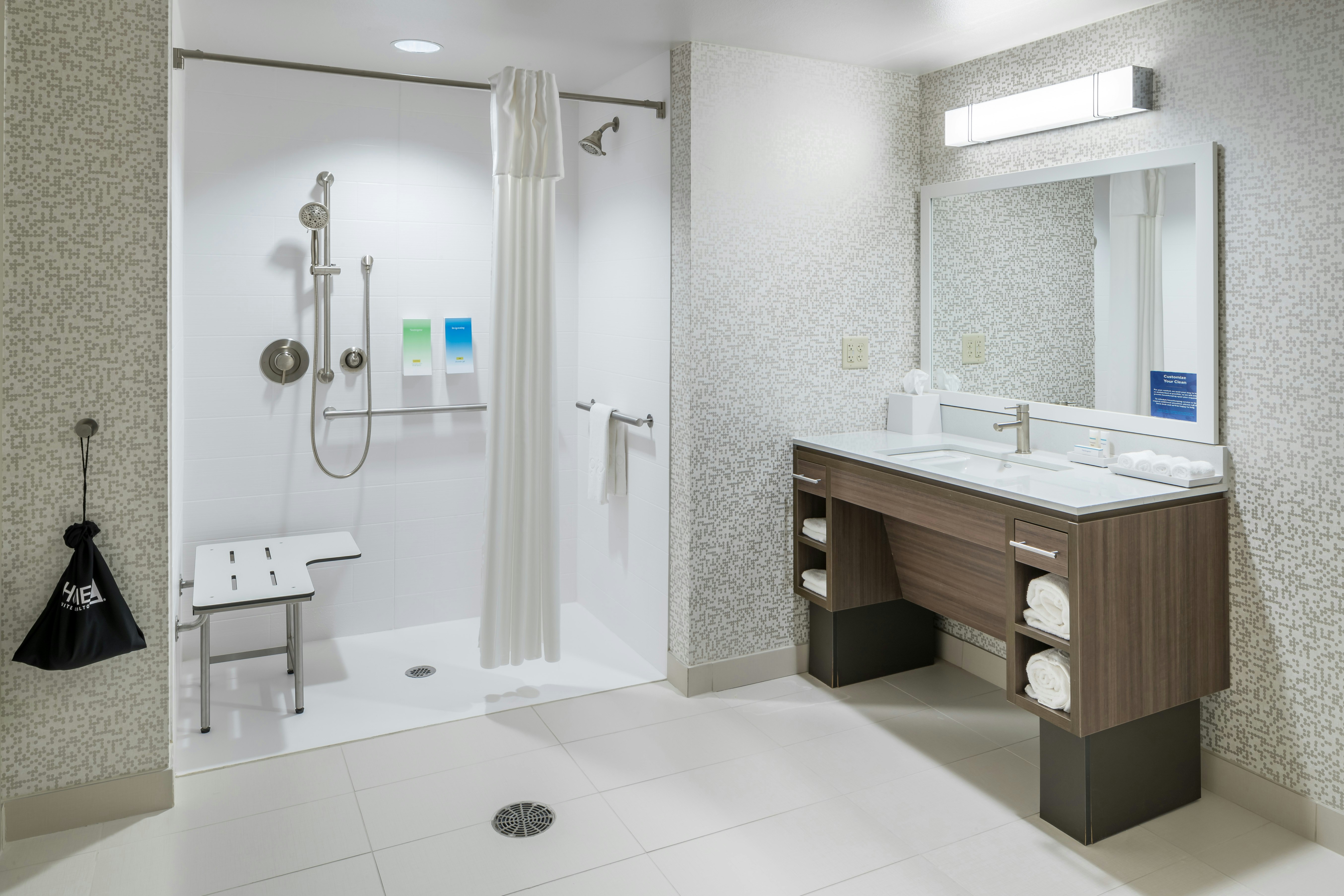 جناح بسرير كوين لذوي الإعاقة، Home2 Suites By Hilton Fort Worth Cultural District Tx 3/4