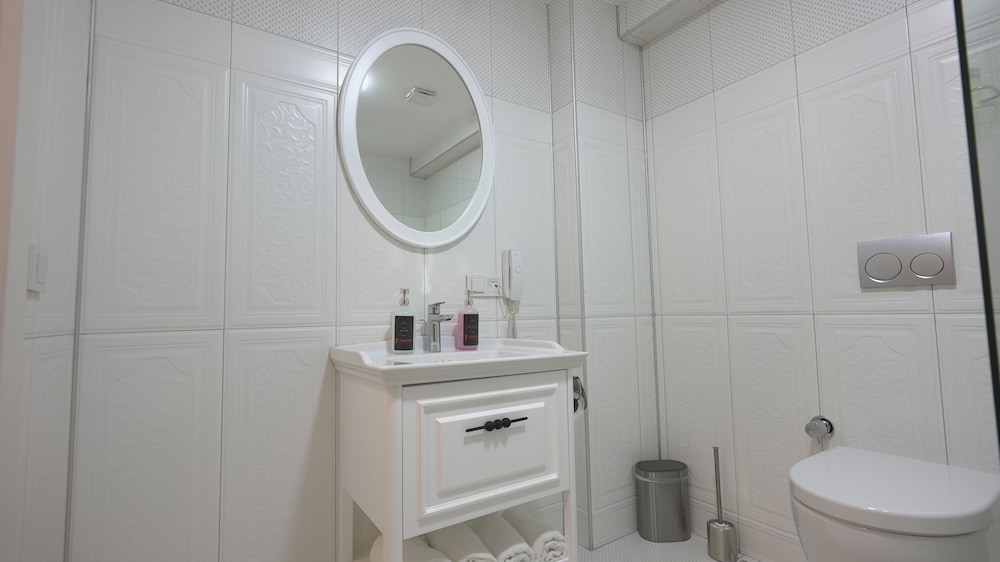 Pertevniyal Aziziye Hotel 47/50