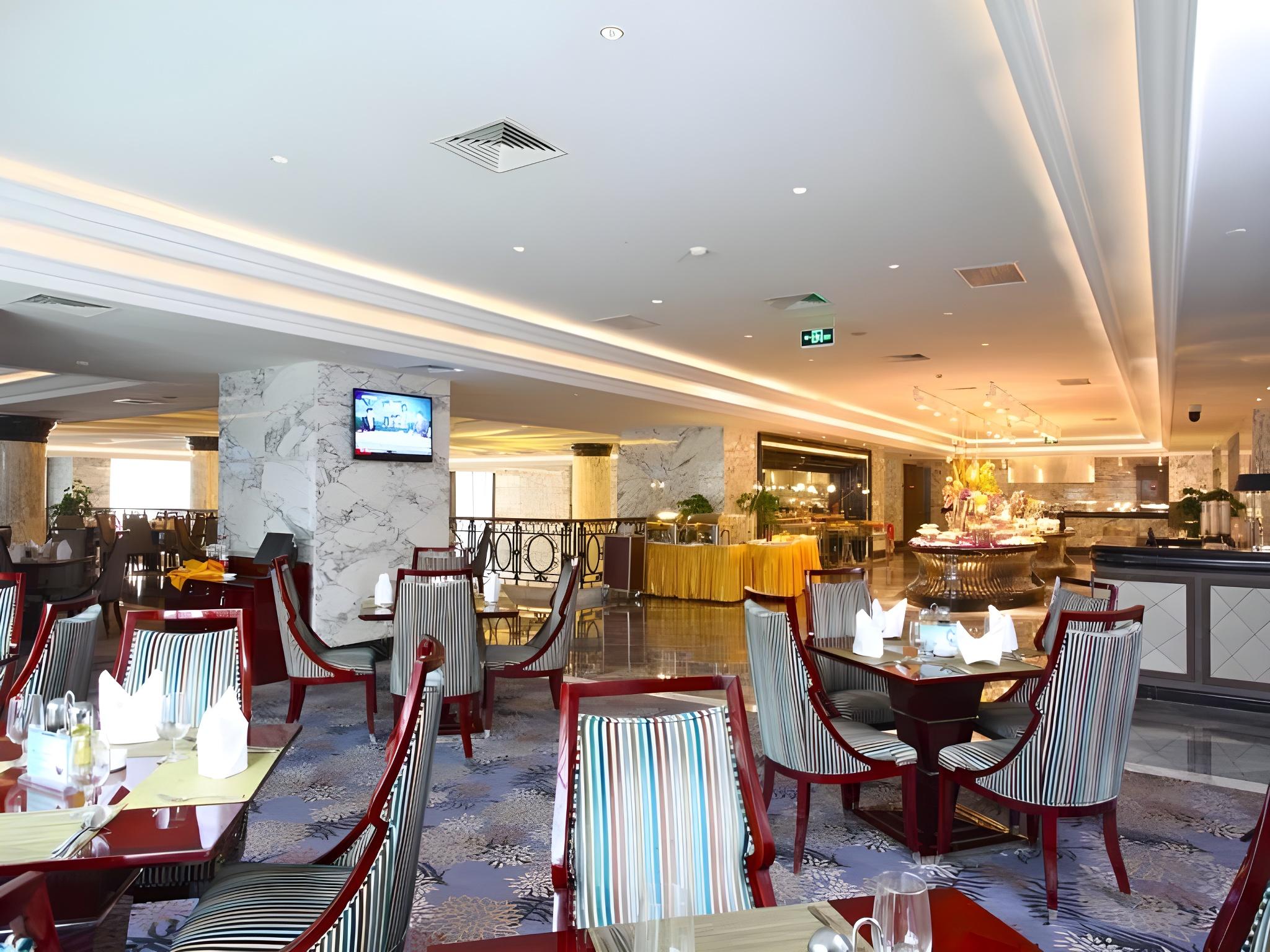 Jian Guo Hotel Yun Cheng 37/50