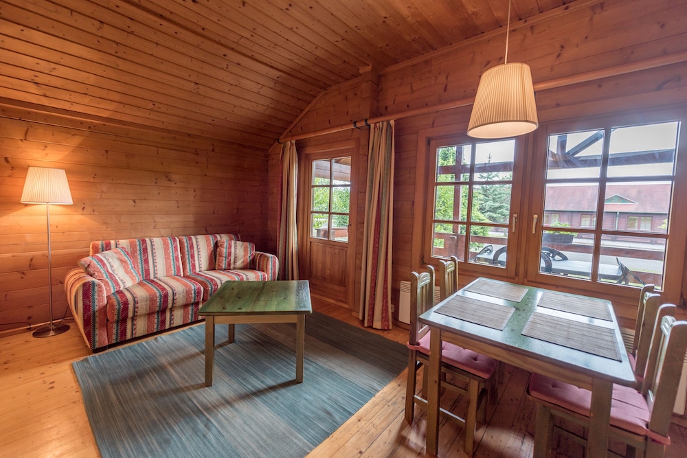 Petnehazy Aparthotel 28/60