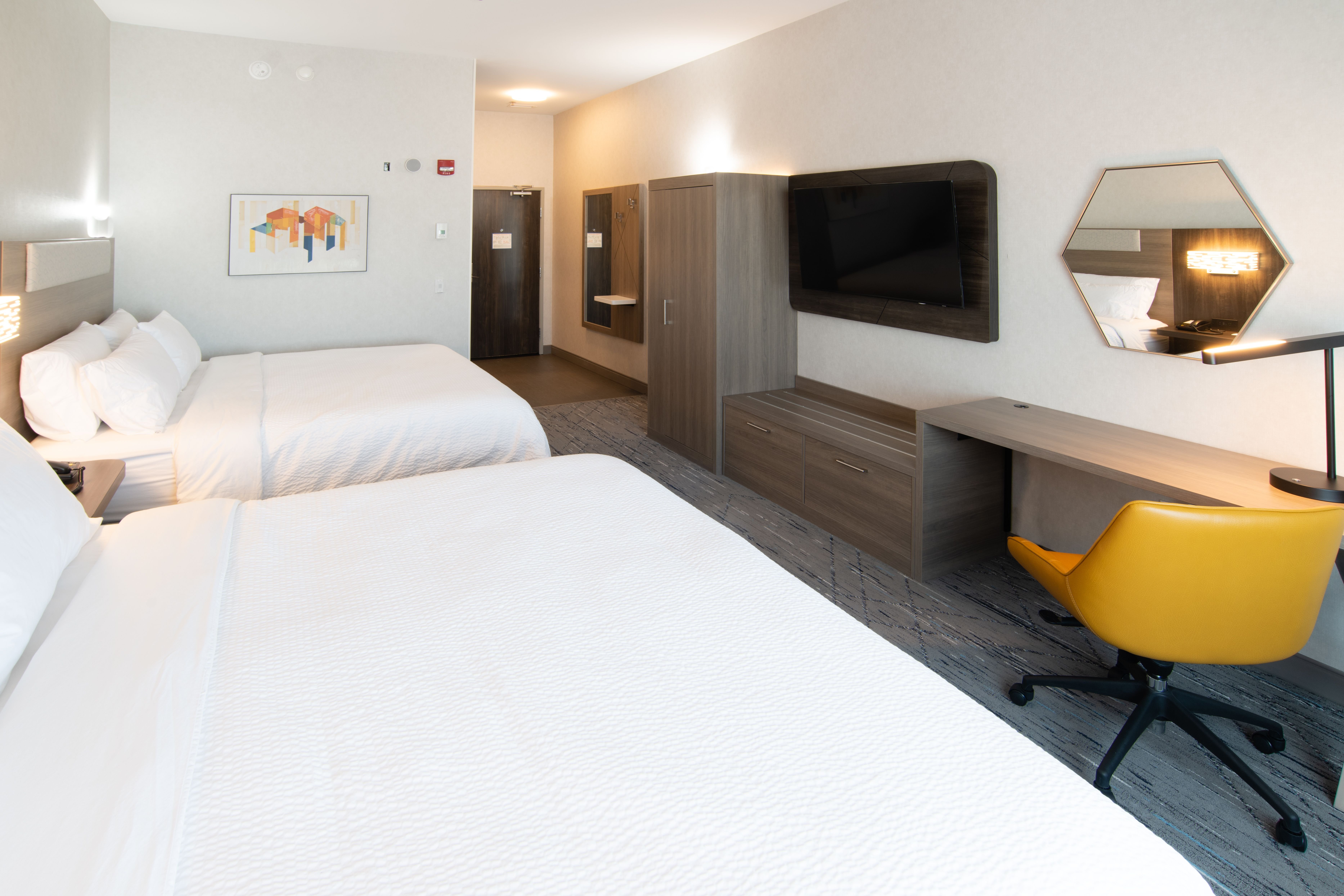 Holiday Inn Express & Suites - Moose Jaw an IHG Hotel 15/49