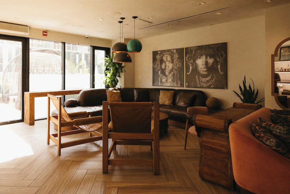 CODA Williamsburg (ex McCarren Hotel and Pool) 61/85