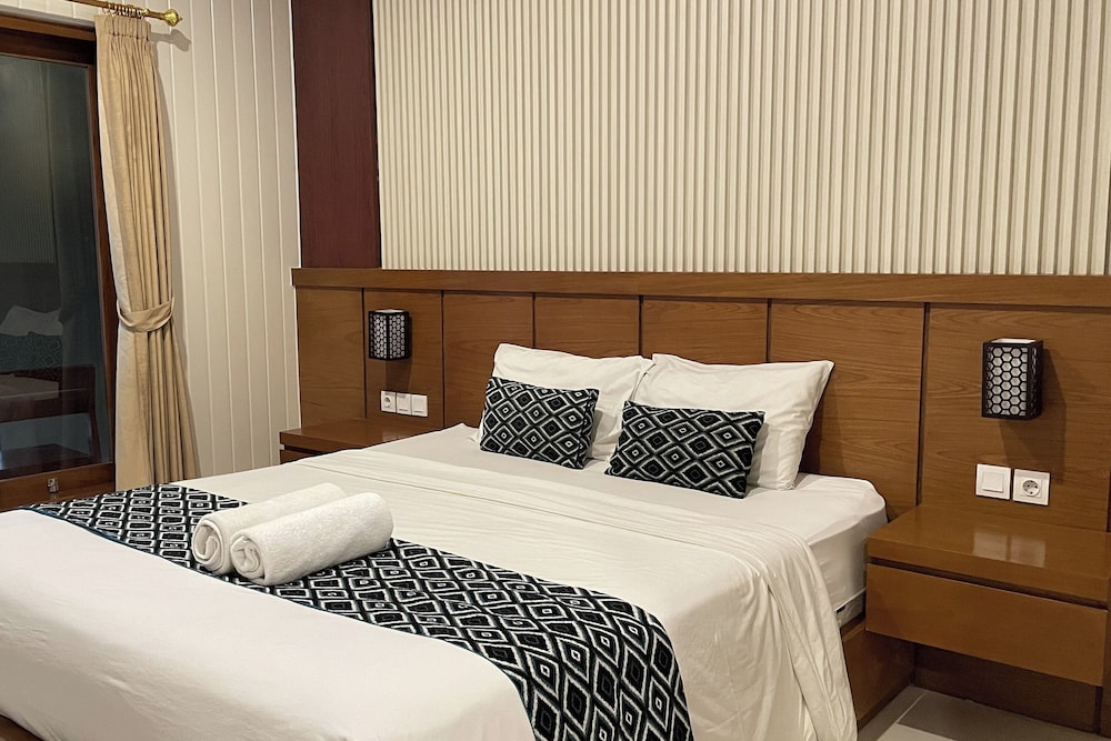 Singgah Hotel Seminyak 8/23