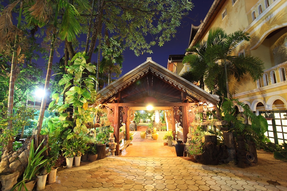 Chandara Boutique Hotel 42/50