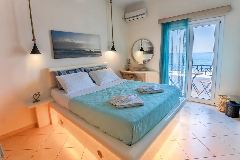 Sagma Rooms Santorini 18/60