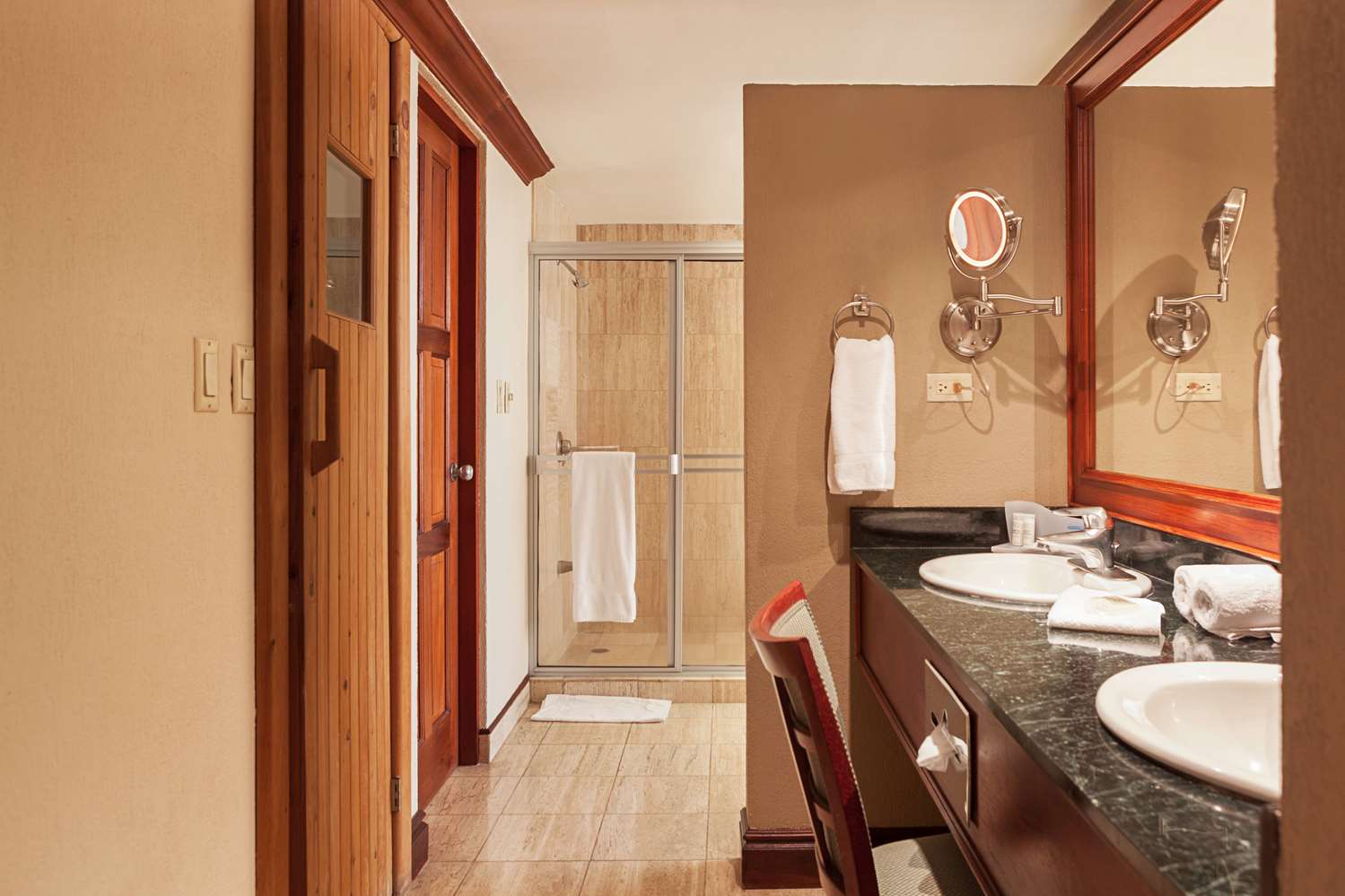 Wyndham San Jose Herradura Hotel & Convention Center 39/42