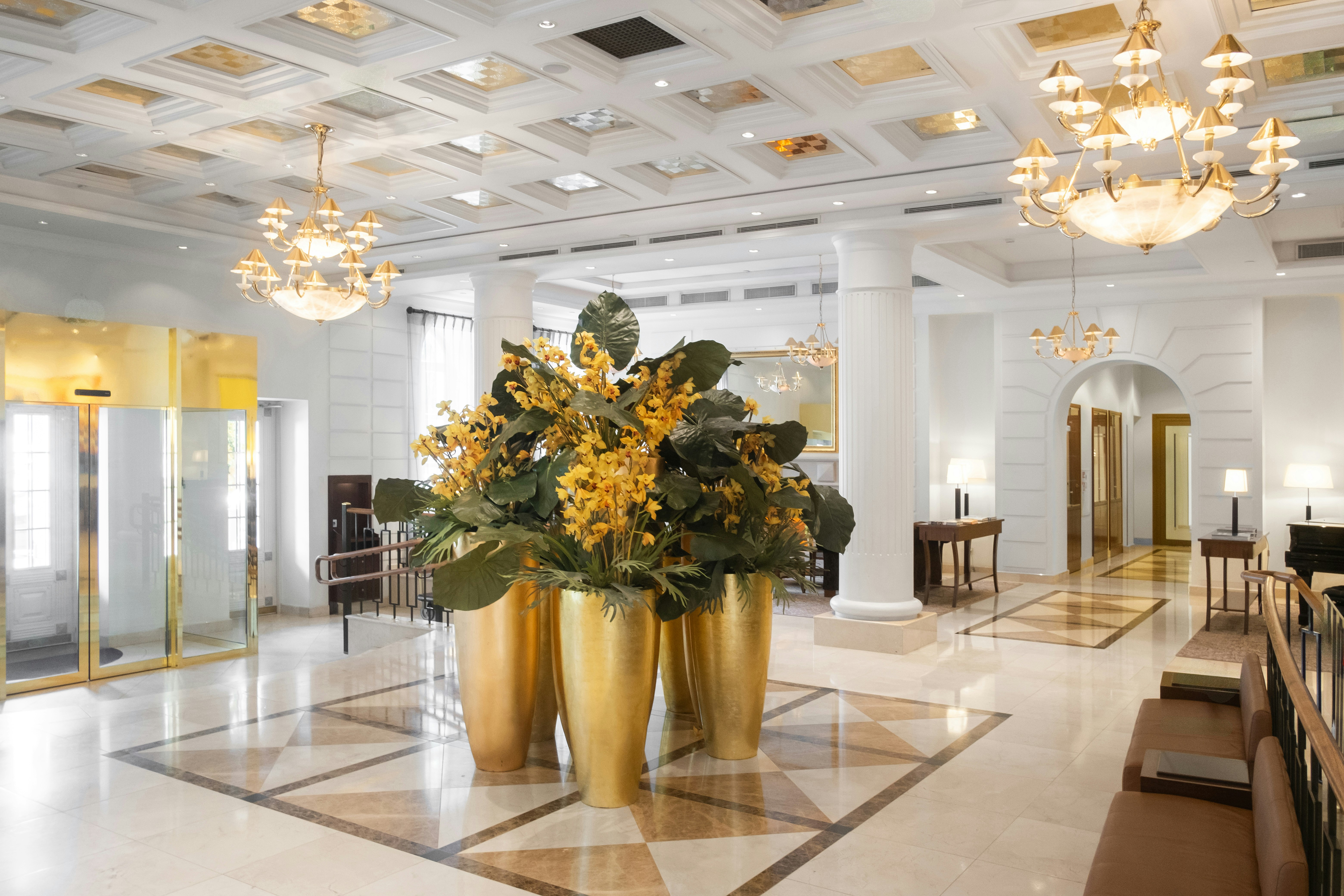 Grand Hotel Vilnius, Curio Collection by Hilton 27/47