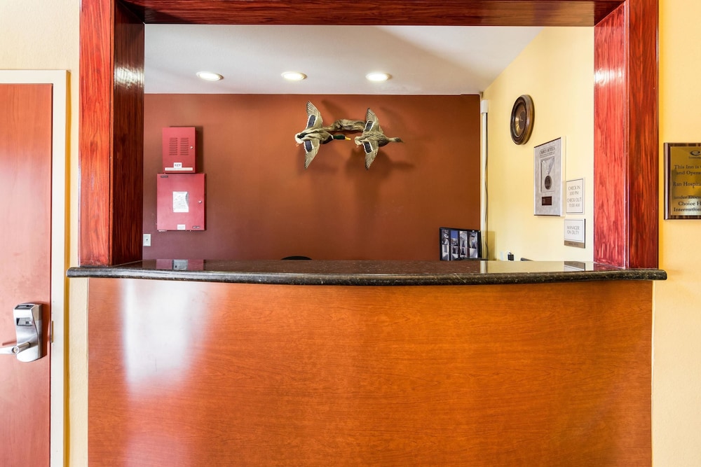 Econo Lodge Inn & Suites Little Rock SW 1/21