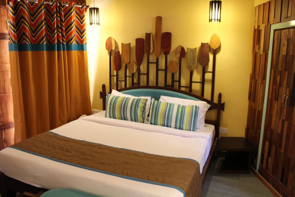 PANORAMA, QUEEN BED