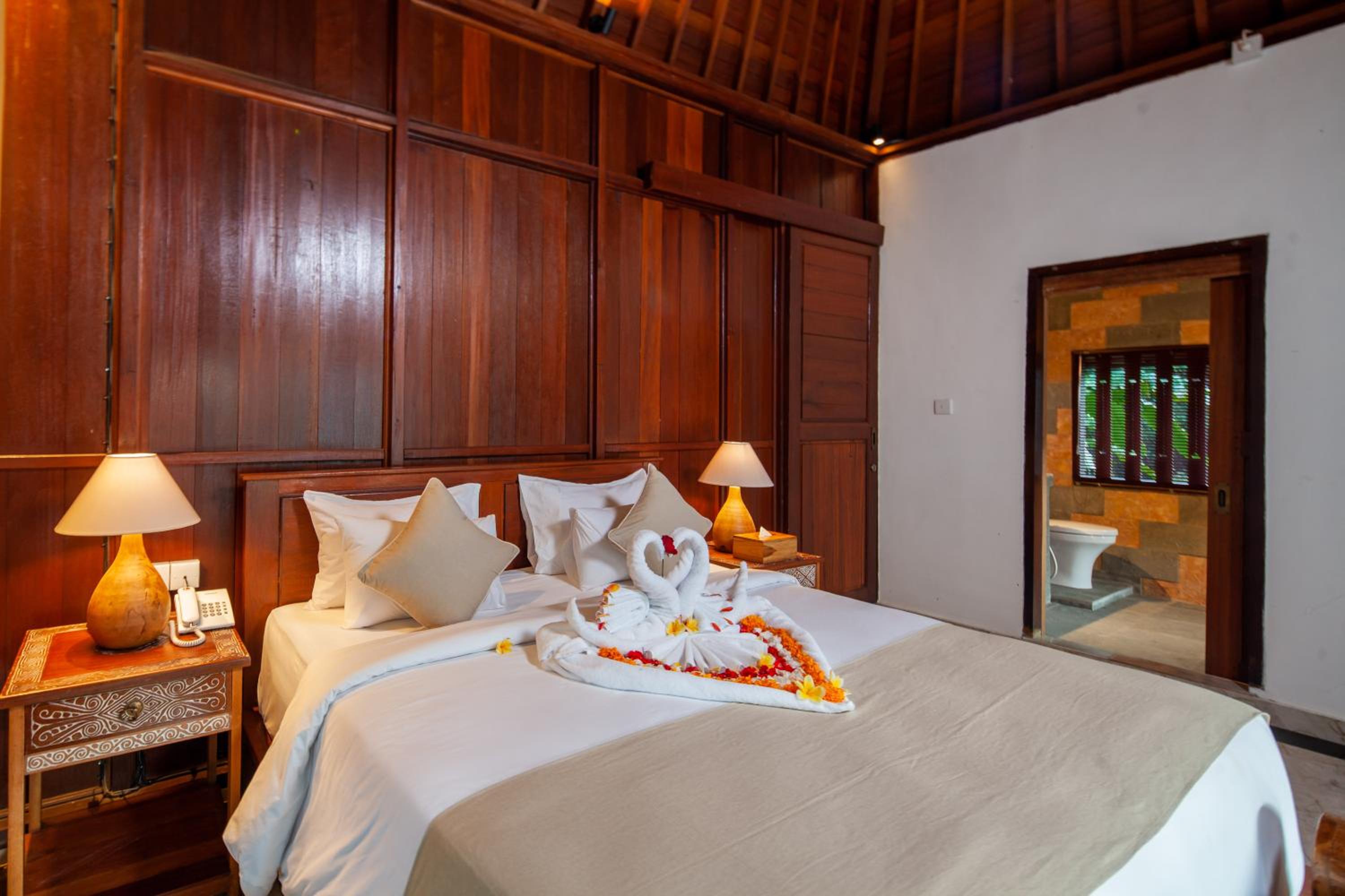 1 Bedroom, Villa, Double Bed, Valley View, with Pool