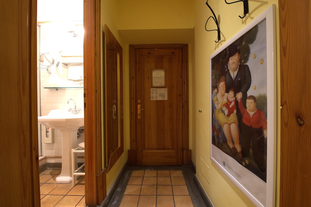 Hotel Locanda Cairoli 25/50