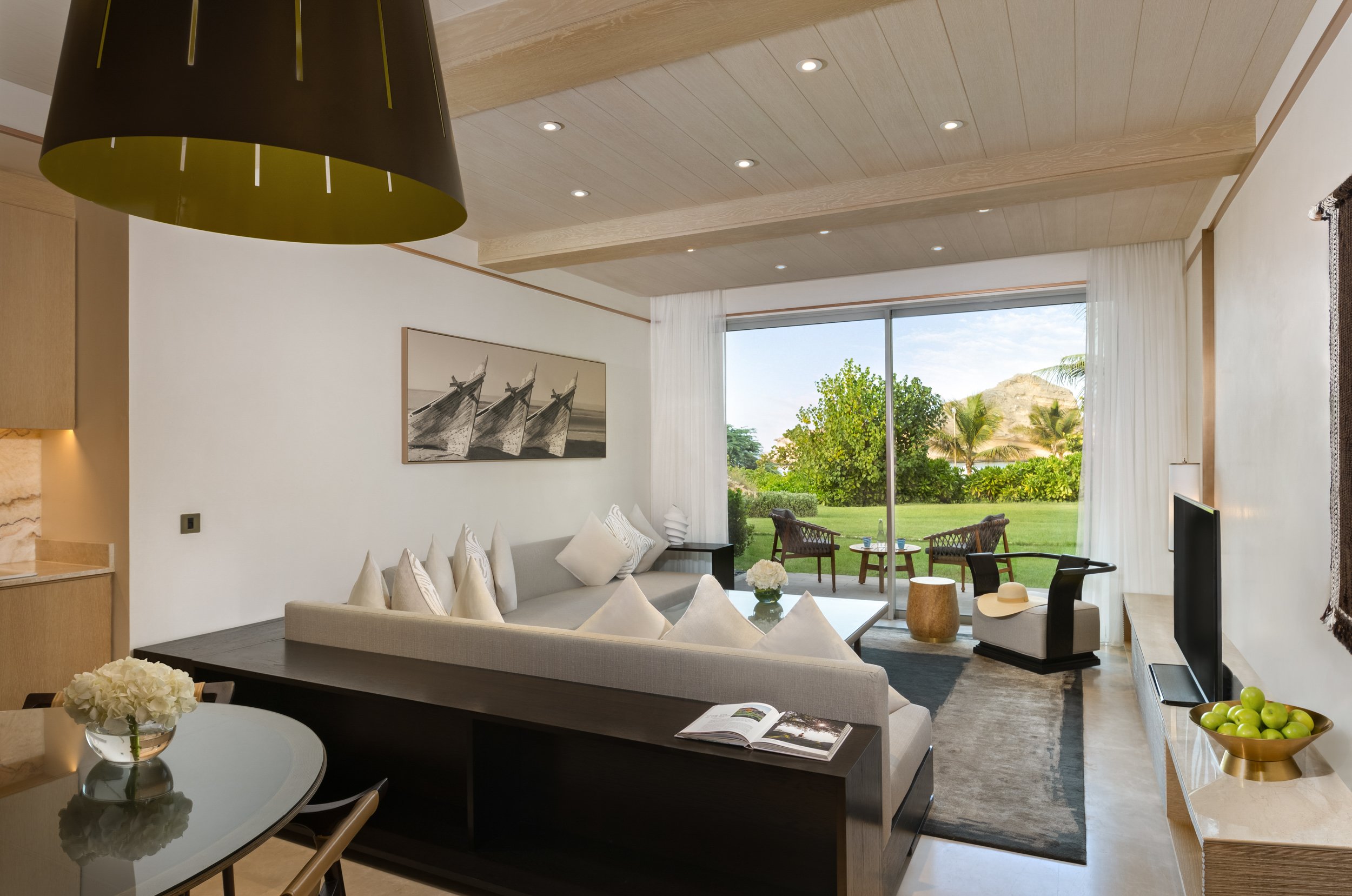 Summer House, Garden and Pool View, Ocean View