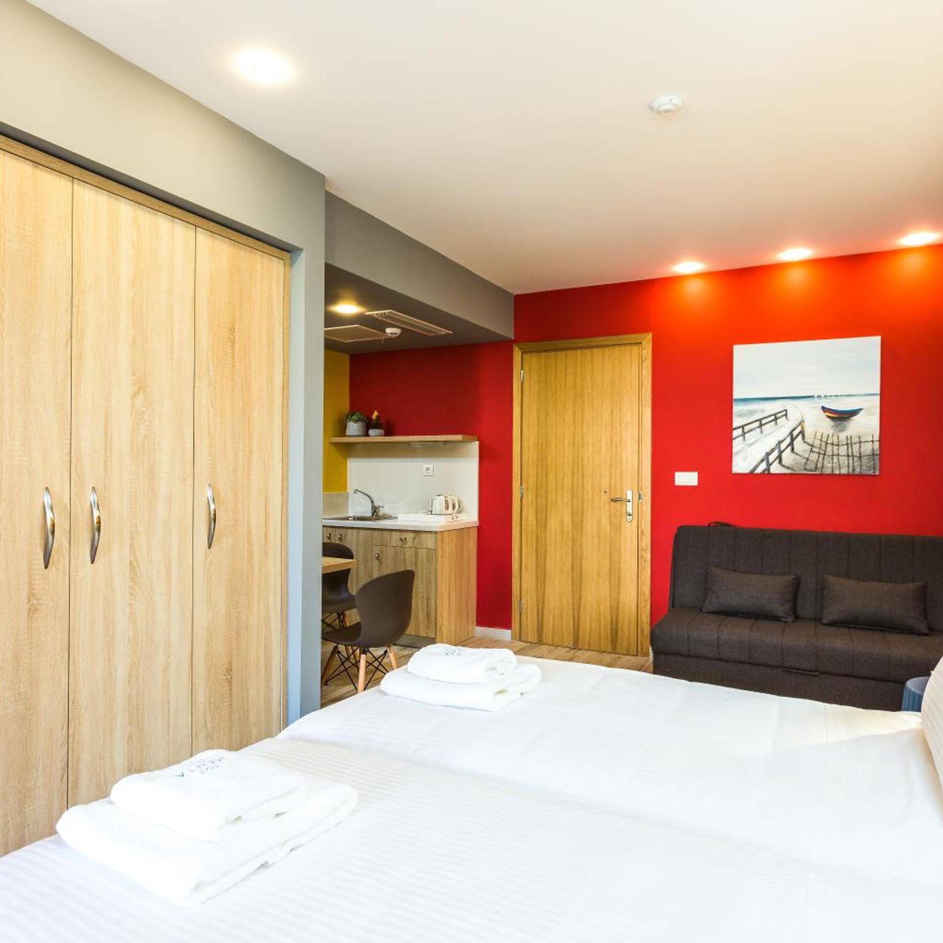 Standard, Double or Twin Bed