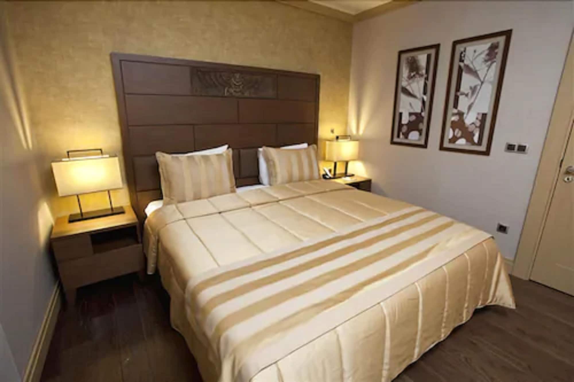 STANDARD, DOUBLE BED