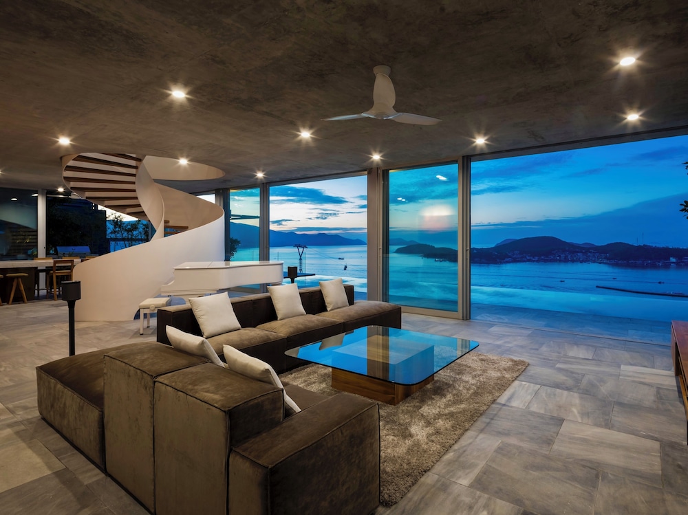 Venity Villa 25/50