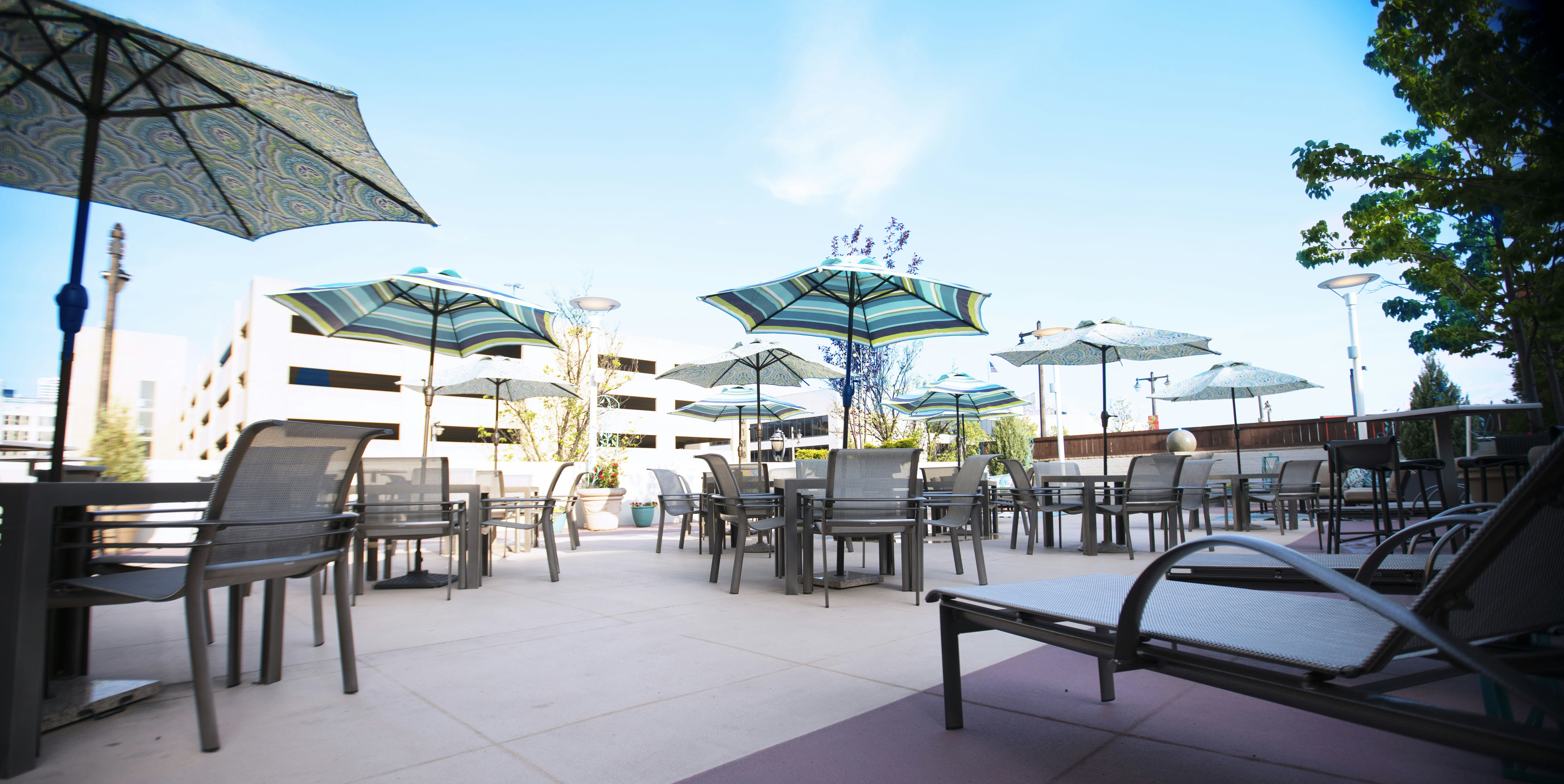 DoubleTree by Hilton Milwaukee Downtown 33/50