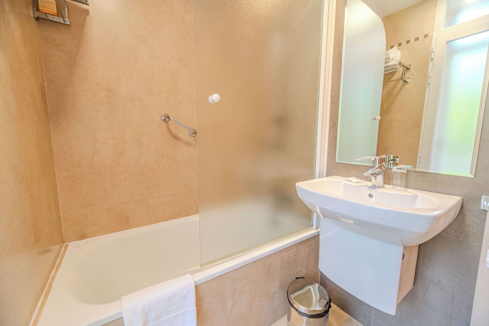 Hotel ITC Mora 47/49