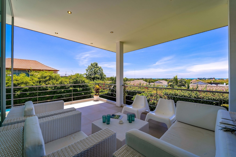 Phu Montra Villa With Ocean View A4 31/50