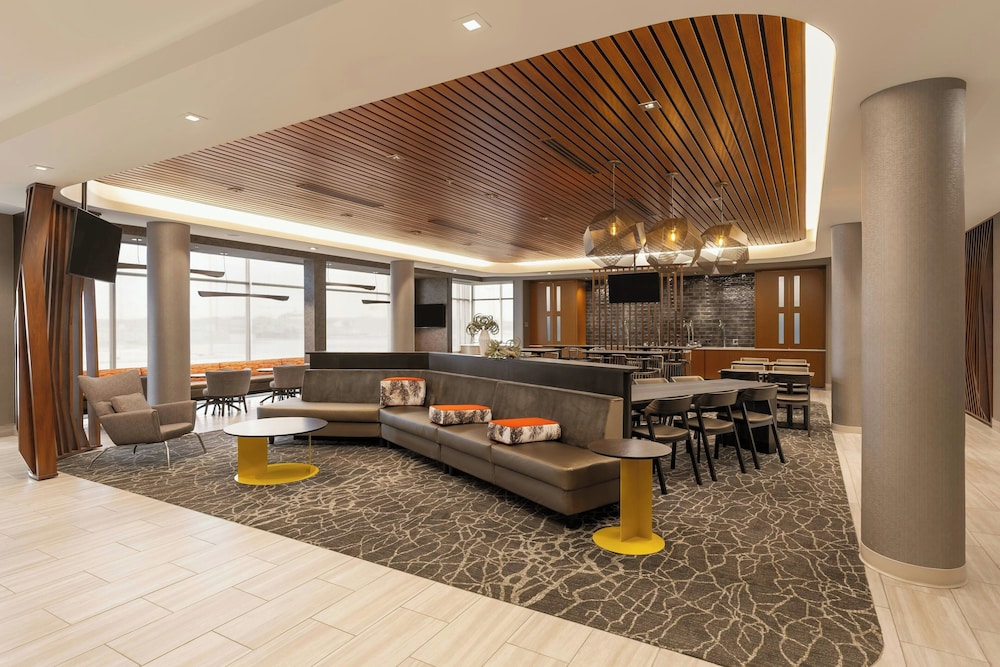 SpringHill Suites Fargo 7/42