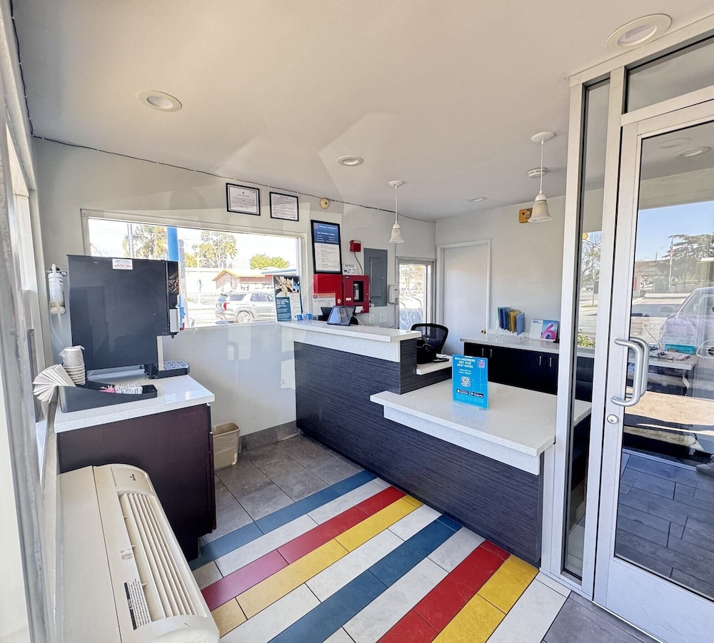Motel6 Ontario, CA - Airport 14/61