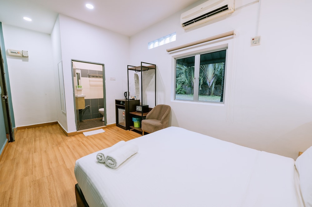 Chill Box Langkawi 19/37