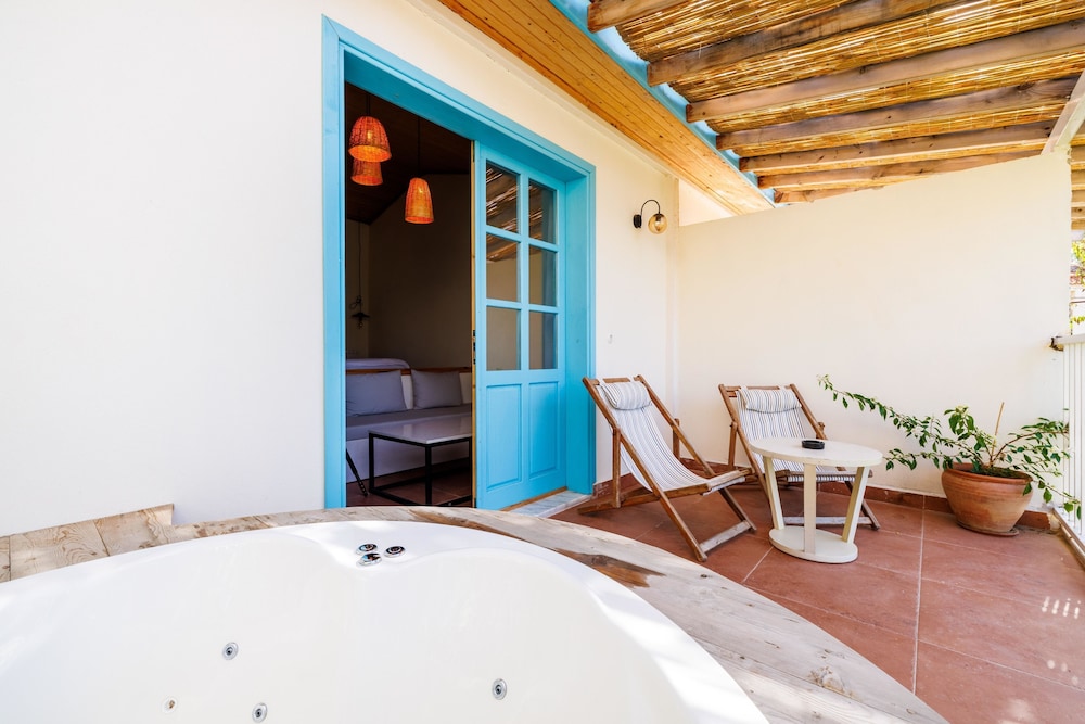 Yonca Lodge 22/50