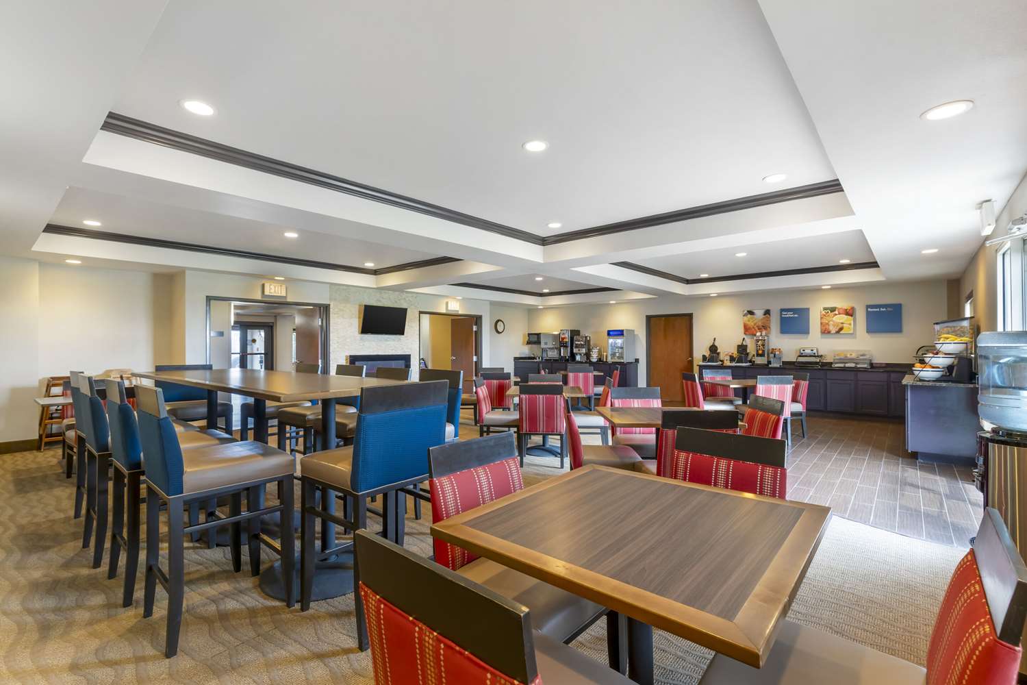 Comfort Inn & Suites Grinnell near I-80 28/32