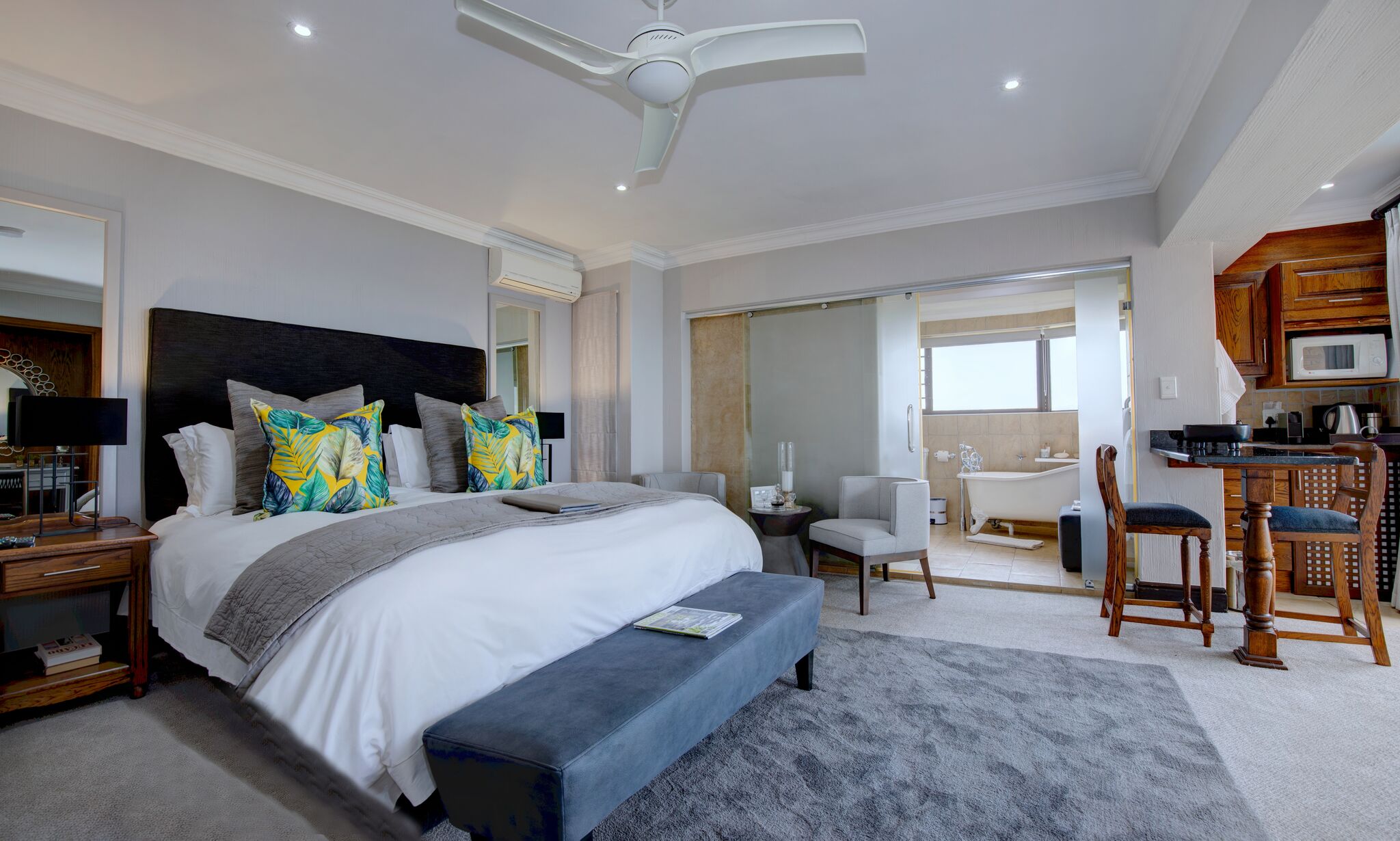 African Oceans Manor Guest House 8/50