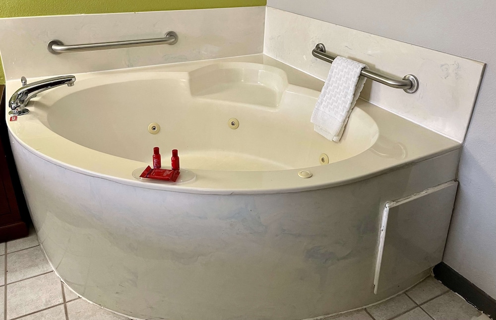 Surestay Hotel By Best Western Deer Park 15/31