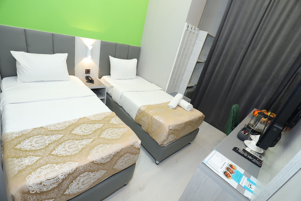 ELITE, DOUBLE OR TWIN BED